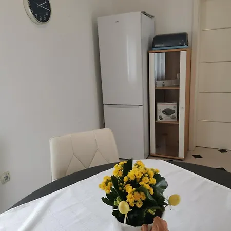 Apartman By The Sea Njivice, Krk - 5296