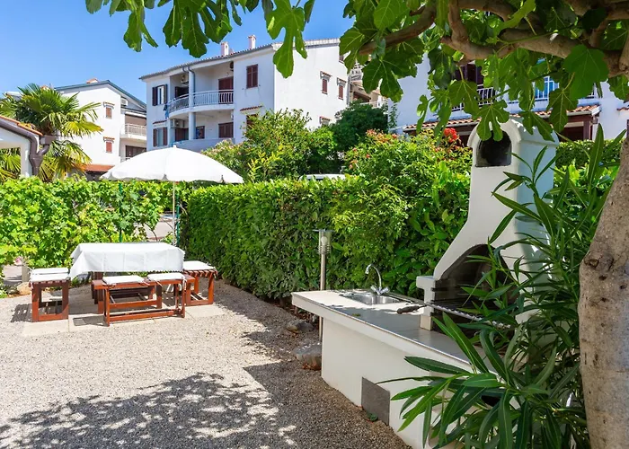 By The Sea - Krk - 5296 Njivice