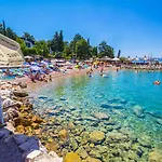 By The Sea - Krk - 5296 Lägenhet *